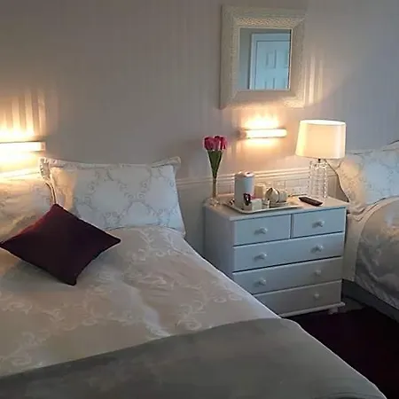 Shannonside House N37hf67 Гостевой дом Атлон
