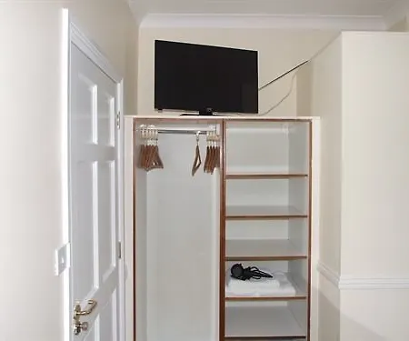 Shannonside House N37hf67 Гостевой дом